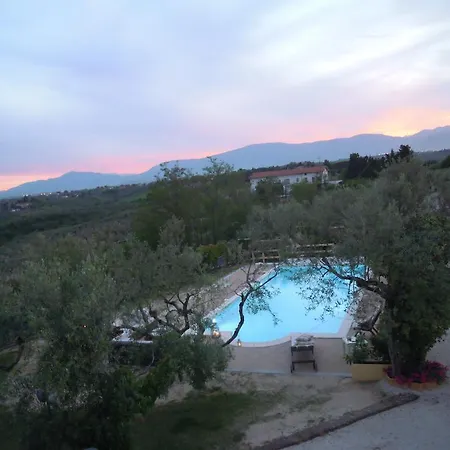 Agriturismo Le Dolci Colline D'abruzzo Farm stay *
